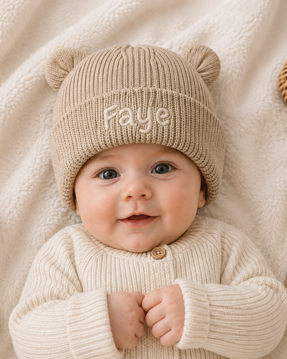 Baby Beanie met Naam - Almond